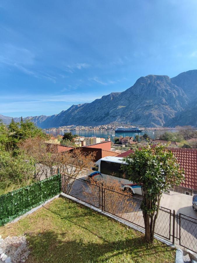 Apartment Barba View Kotor Exteriör bild